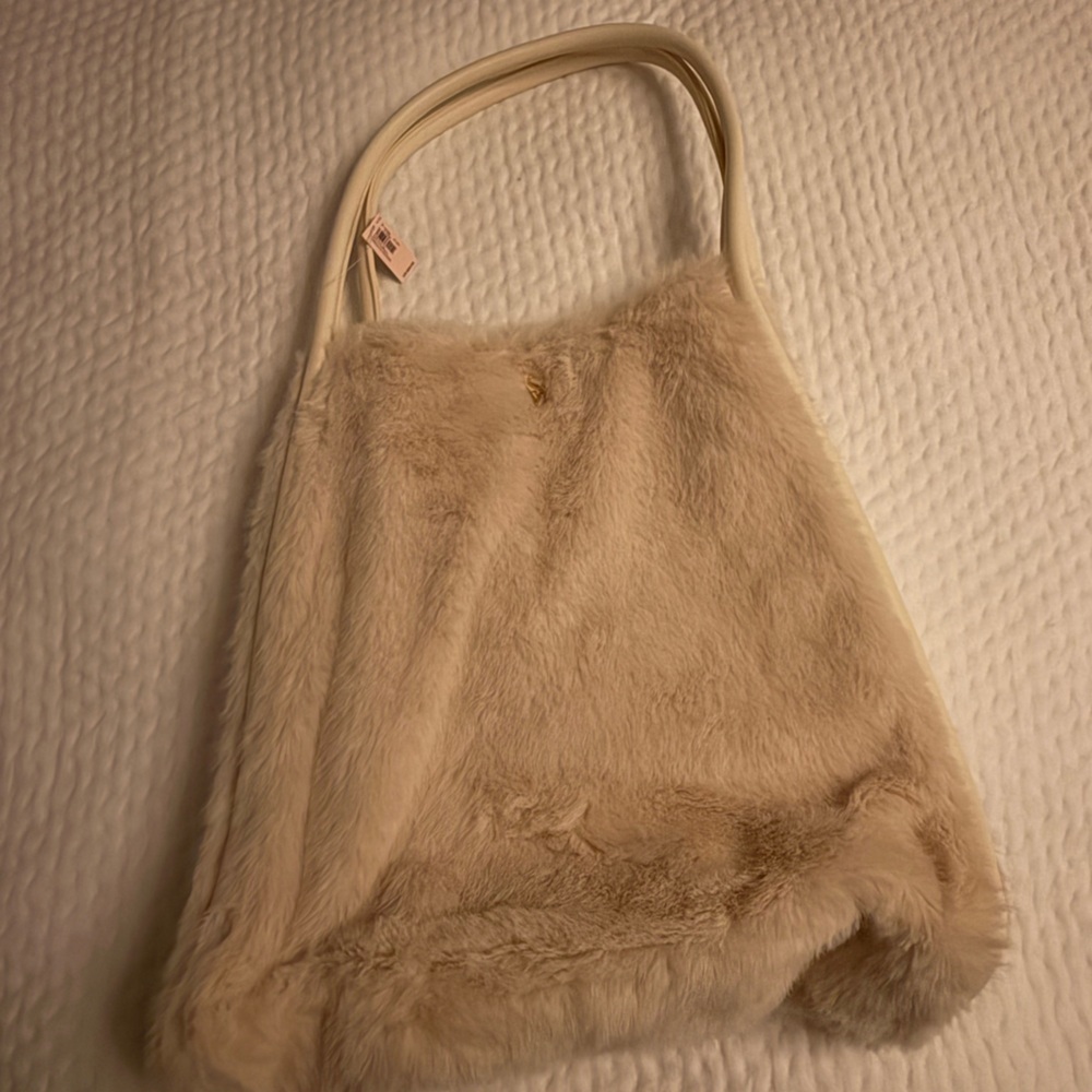 Elegant Cream Faux Fur Tote Bag